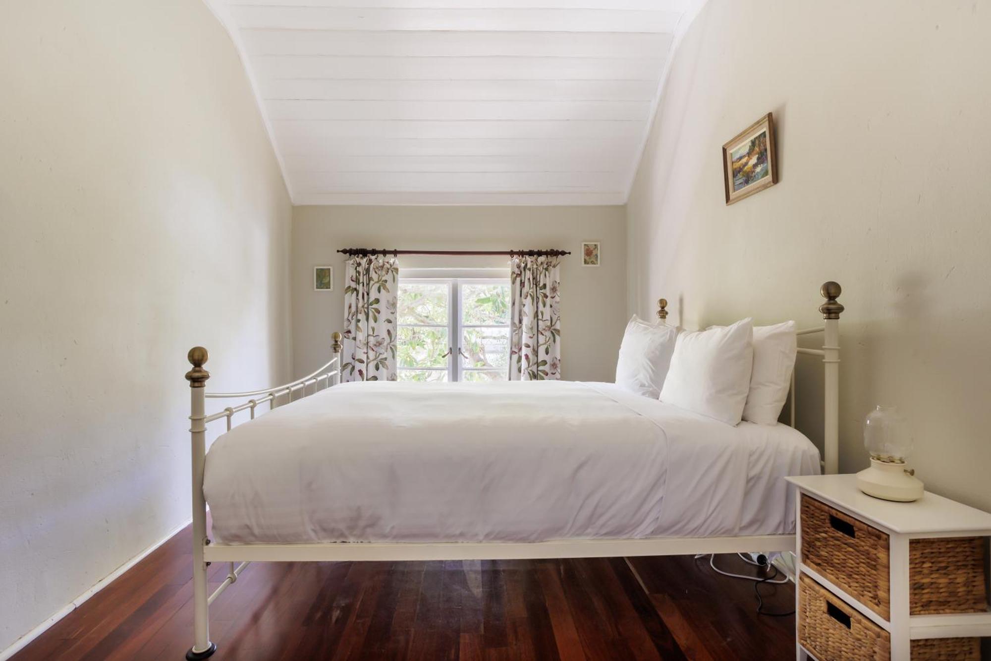 Wollaston House By The Bnb Collection แอลบานี ภายนอก รูปภาพ