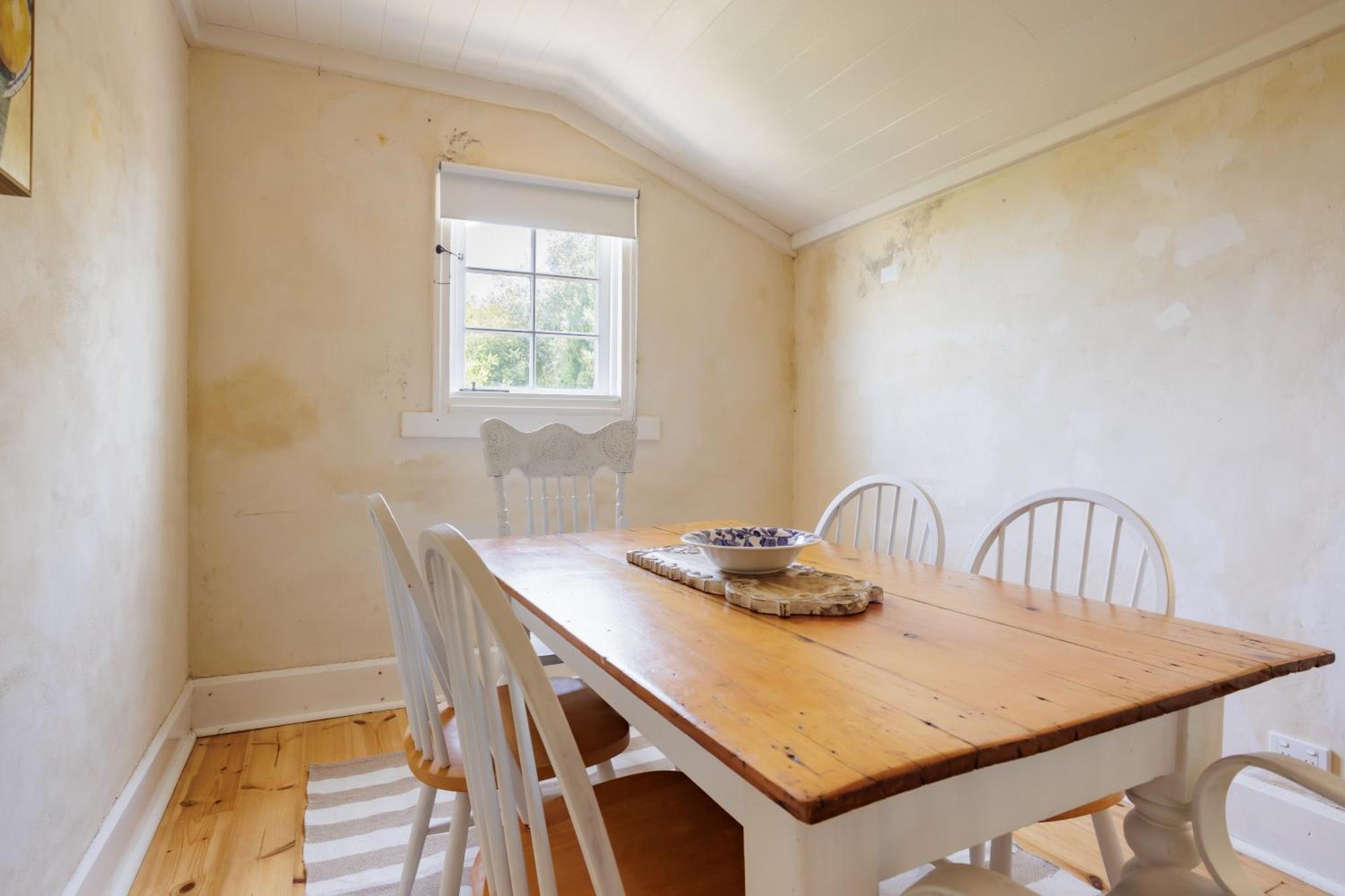 Wollaston House By The Bnb Collection แอลบานี ภายนอก รูปภาพ
